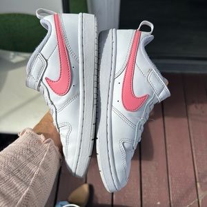 Nike court borough low 2